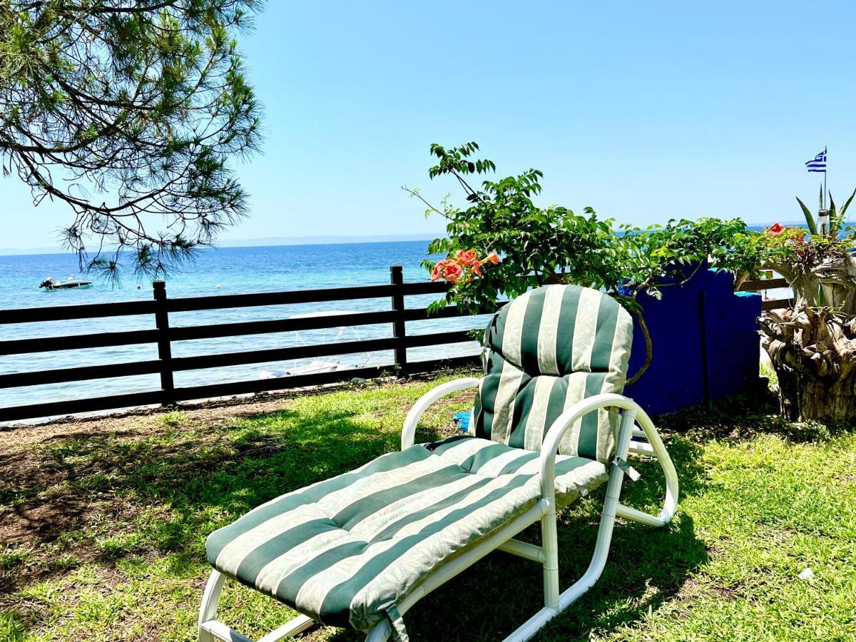 The House By The Sea Appartement Metamorfosi  Buitenkant foto