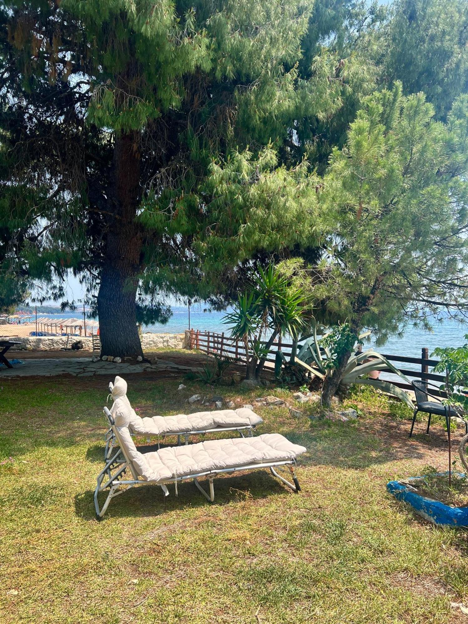 The House By The Sea Appartement Metamorfosi  Buitenkant foto